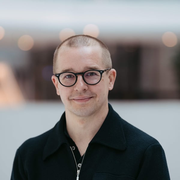 niklas laninge_low